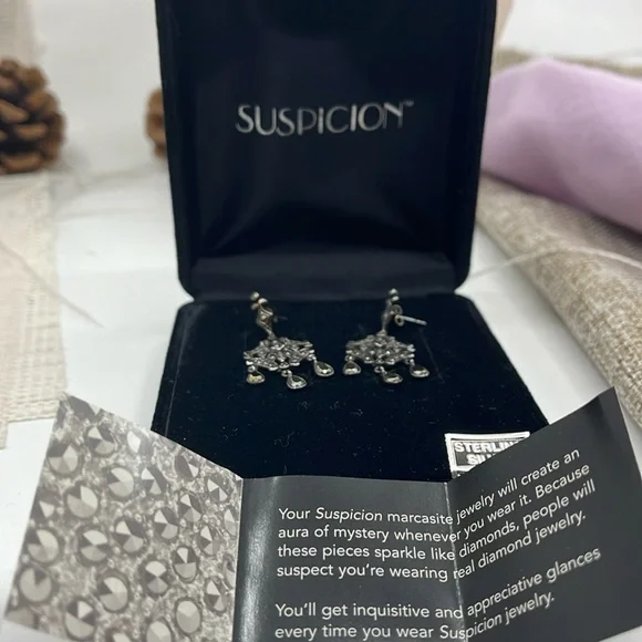 Vintage Marcasite Sterling Silver Chandelier Earrings by Suspicion ✨ - Picture 4 of 12